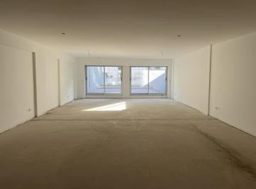 Oficina comercial · 110m² · 1 Ambiente · Oficina a Estrenar con Terraza Propia – 180 m² en Recoleta