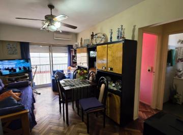 Departamento de 2 ambientes, Villa Crespo · Camargo 1050 - Dto. 2 Ambientes