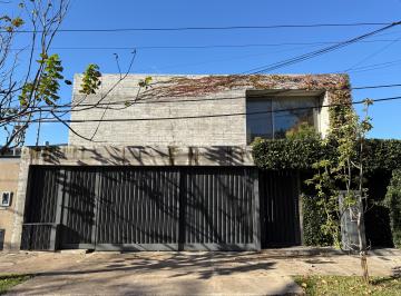 Casa de 5 ambientes, San Isidro · Espectacular Casa Estilo Racionalista