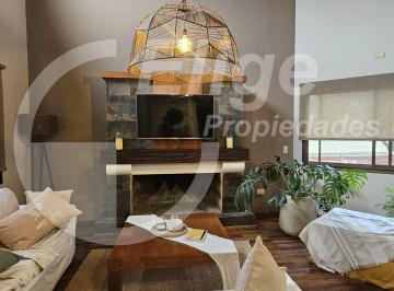 Casa de 5 ambientes, Córdoba · Casa en Venta, Bº Los Arboles, 4 Dorm. 3 Dorm. en Pb, Dorm. Principal en Pa