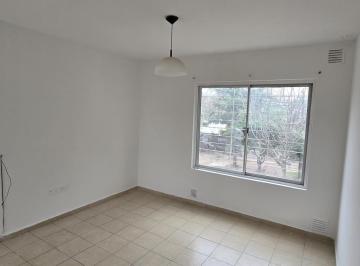 Departamento · 40m² · 2 Ambientes · Se Vende Depto de 1 Dorm en Alto Alberdi!