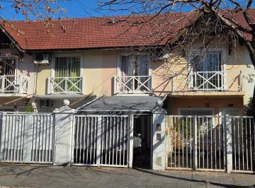 PH · 76m² · 3 Ambientes · 1 Cochera · Venta de Duplex en Versalles 3 1/2 Ambientes con Garage y Patio. Impecable