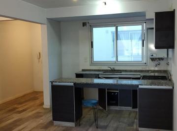 Departamento · 49m² · 3 Ambientes · 3 Ambientescxontrafrente C/balcón Corrido