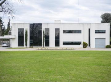 Depósito · 2100m² · 20 Cocheras · Nave Industrial - Loma Verde