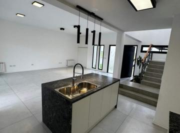 Foto · Solares de Manantiales Casa a Estrenar 3 Dorm. 2 en Pb