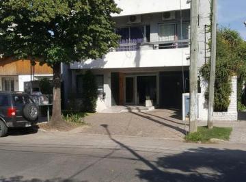 Departamento · 31m² · 1 Ambiente · Departamento con Cochera en Excelente Ubicacion!
