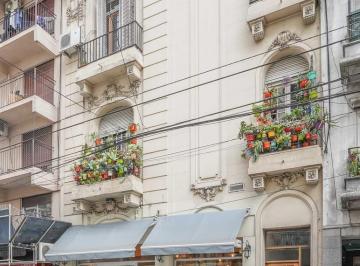 PH · 108m² · 4 Ambientes · PH en Almagro Norte