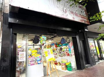 Local comercial · 166m² · Local en Alquiler en Villa Ballester