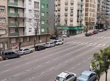 Departamento · 73m² · 4 Ambientes · 1 Cochera · Venta 3 Amb con Dependencia y Cochera