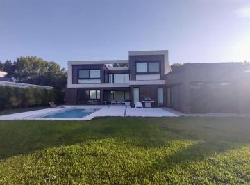 AMN-AMN-3590_2 · Casa en Venta en Santa Maria de Los Olivos
