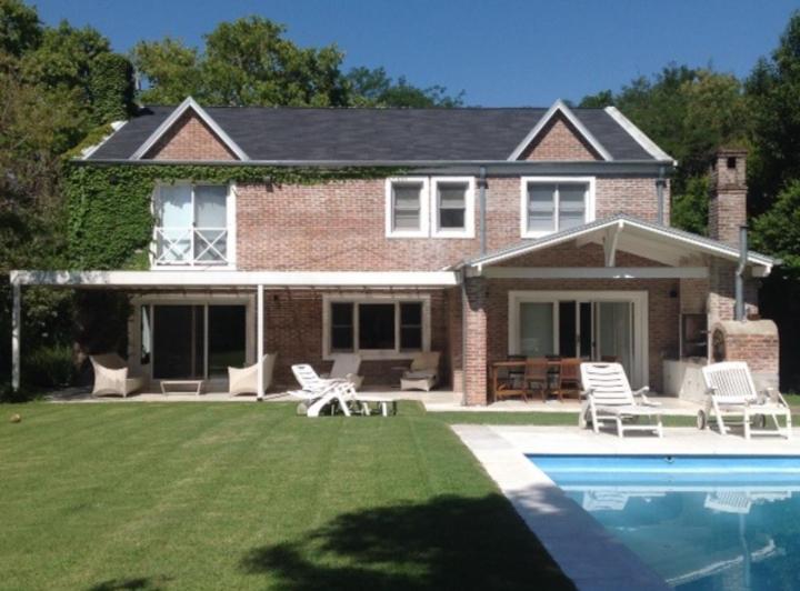 Casa en venta en San Jorge Village · 9 ambientes