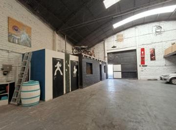 Bodega-Galpón · 290m² · Venta Galpón en Godoy Cruz, Carril Sarmiento