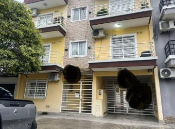 Departamento · 70m² · 3 Ambientes · Venta Departamento 3amb Casanova Terraza Balcon