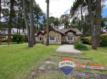 Casa · 224m² · 5 Ambientes · Casa 5 Ambientes - Pinamar