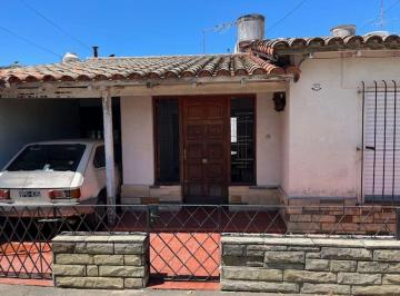 PH · 46m² · 2 Ambientes · 1 Cochera · Venta PH 2 Amb Fte. Entrada Independiente Cochera