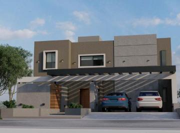 Casa · 153m² · 5 Ambientes · 2 Cocheras · Casa en Docta Central