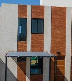 Casa · 106m² · 8 Ambientes · Urbanización Docta, Dúplex Dos Dorm. con Patio y Pileta. Equipado!
