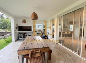 Casa · 150m² · 3 Ambientes · 2 Cocheras · Venta Casa Country Manuel Belgrano