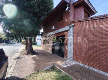 Casa en Venta de 5 ambientes Castelar · Casa 5 Ambientes. | Gral. Estanislao Lopez 1502