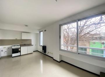 Departamento · 42m² · 2 Ambientes · Alquiler Moderno Departamento Tipo Duplex de 1 Dormitorio Al Frente. Arroyito Rosario