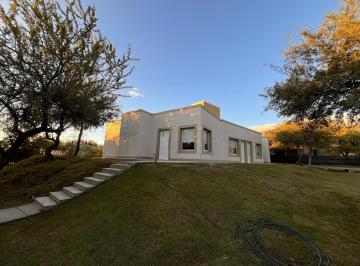Casa · 661m² · 8 Cocheras · Turístico Cabaña en Venta en Merlo, Junín, San Luis