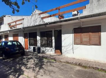 Campo · 48m² · 2 Dormitorios · 1 Cochera · Departamento en P. B (Comp. Habitacional) en Venta. Ituzaingo Norte