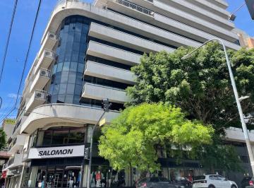 Oficina comercial · 203m² · 1 Cochera · Oficina en Ubicación Estratégica con Excelente Conectividad!