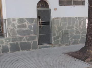 Casa · 160m² · 4 Dormitorios · Casa en Venta