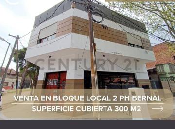 Local comercial · 200m² · 5 Ambientes · 6 Cocheras · Venta en Bloque Local 2 PH Bernal