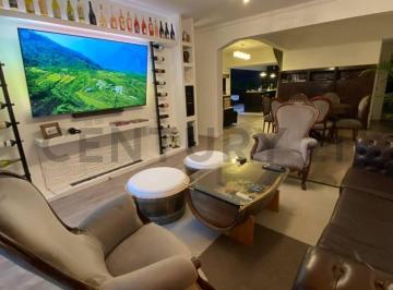 Departamento · 155m² · 4 Ambientes · 1 Cochera · Semipiso en Alquiler en Belgrano R