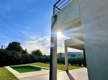 Casa de 8 ambientes, Pilar · Casa a Estrenar en Ayres Plaza – Dueño Directo