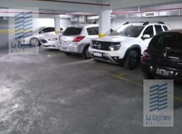 Garage · Cochera - Villa Urquiza