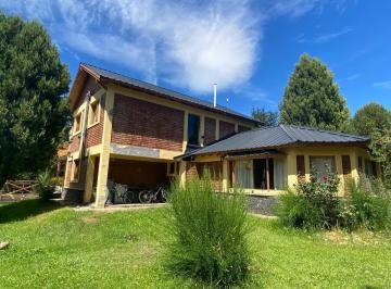 Terreno · 750m² · 20 Ambientes · Complejo en Venta 1 Ha Trevelin - Chubut