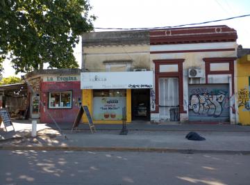 Local comercial , Almirante Brown · Locales Comerciales y Dpto en Longchamps (Venta en Block)