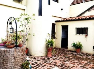 Casa · 167m² · 7 Ambientes · 3 Cocheras · Venta 2 Prop de 4 y 3 Amb Oportunidad Inversores!