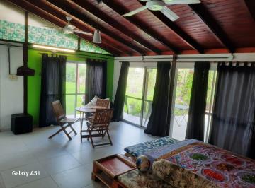Casa de 1 ambiente, Colonia Benítez · Cabaña en Alquiler – Hogar Natural a Minutos de Resistencia