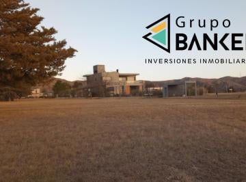 Terreno · 915m² · Se Vende Terreno en Carlos Paz Country Golf Club
