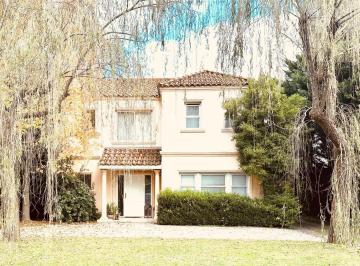Casa de 5 ambientes, Pilar · El Molino Casa 4 Dorm.
