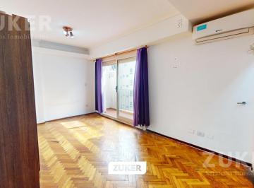Departamento · 20m² · 1 Ambiente · Alquiler de Monoambiente con Balcón en Congreso