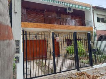 Casa de 4 ambientes, Vicente López · Alquiler Casa en Florida 3 Dorm C/cocheras $1.900.000