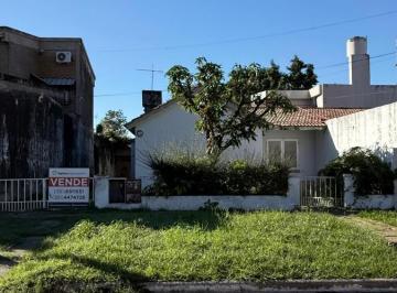 Casa · 77m² · 5 Ambientes · Casa en Venta Zona Parque Guillermina en San Miguel de Tucumán