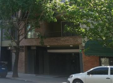 Garage · 9m² · Ovidio Lagos 938 - Cochera
