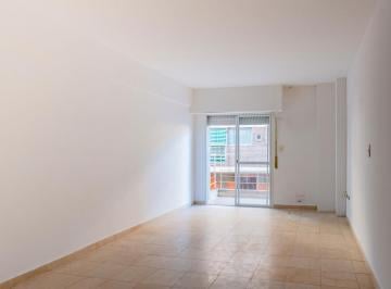 Imagen 1 - Monoambiente externo con balcón, ideal para estudiantes en zona de Facultad de Medicina. - · Monoambiente Externo con Balcón, Ideal Para Estudiantes en Zona de Facultad de Medicina.