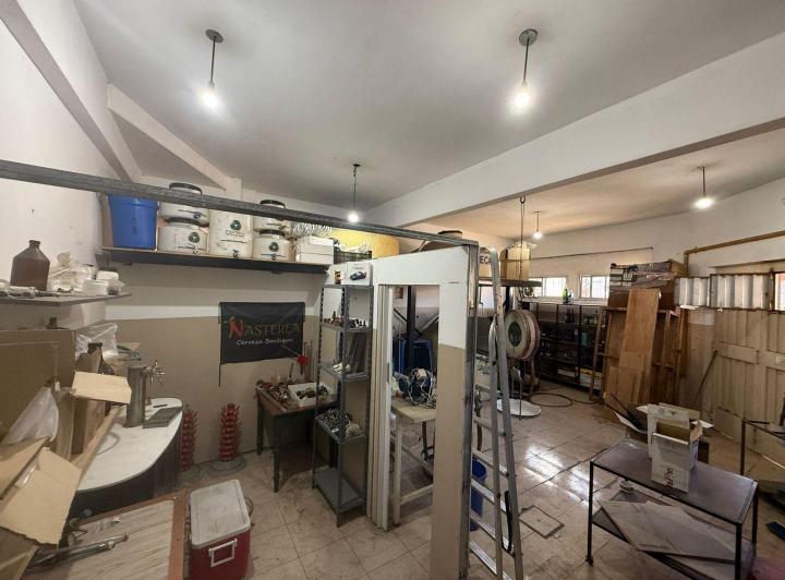 Local comercial · 75m²