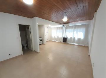 PH · 35m² · 1 Ambiente · Excelente PH en 1º Piso - Sùper Luz - Aire Acondicionado - Sin Exp