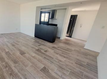 Departamento · 68m² · 3 Ambientes · 1 Cochera · Bahia Blanca / Venta de Departamento