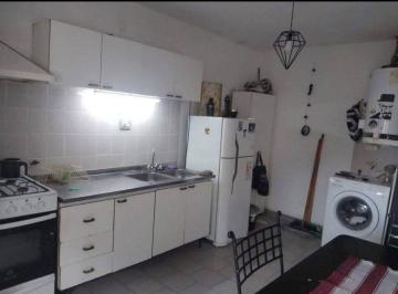 Departamento de 3 ambientes, Córdoba · Vendo Depto 2 Dor Planta Alta en General Bustos