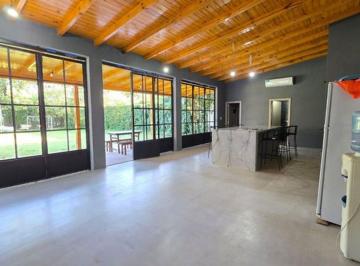 Casa · 170m² · 3 Ambientes · Venta Casa Quinta 3 Amb Ezeiza Pileta Quincho Cava