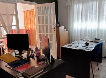 Casa de 7 ambientes, San Rafael · Venta de Casa Centrica