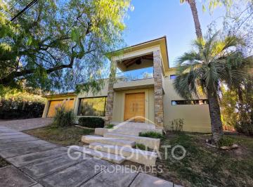 Casa de 3 ambientes, Ciudad de Mendoza · Casa en Dalvian